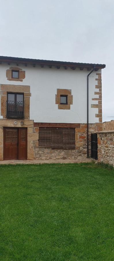 Casa Del Medio Villa Fuentecantos Bagian luar foto