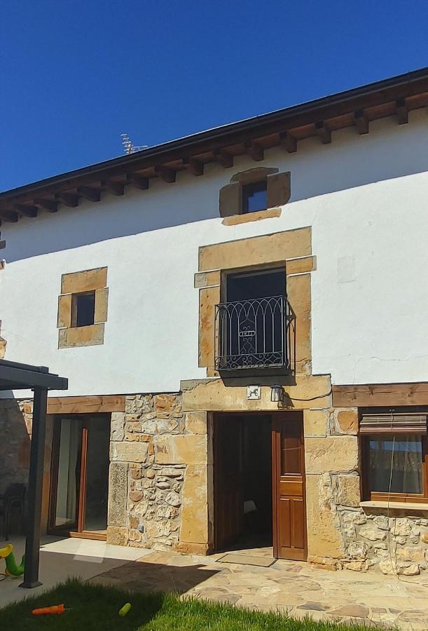 Casa Del Medio Villa Fuentecantos Bagian luar foto