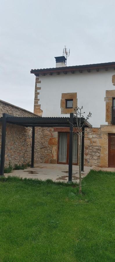 Casa Del Medio Villa Fuentecantos Bagian luar foto