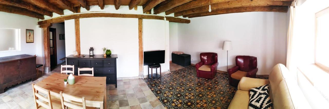 Casa Del Medio Villa Fuentecantos Bagian luar foto